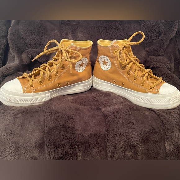Converse All Star Chuck Taylor High Tops Mustard Sz 7 - Picture 2 of 12